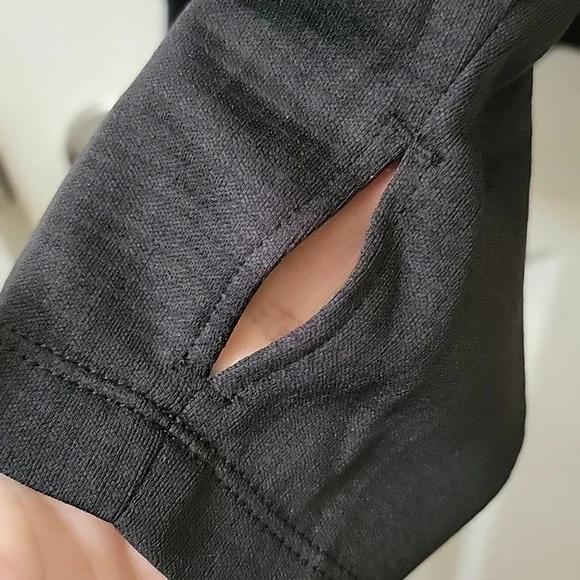 Nike Dri-Fit Baltimore Orioles Long Sleeve - Picture 6 of 6